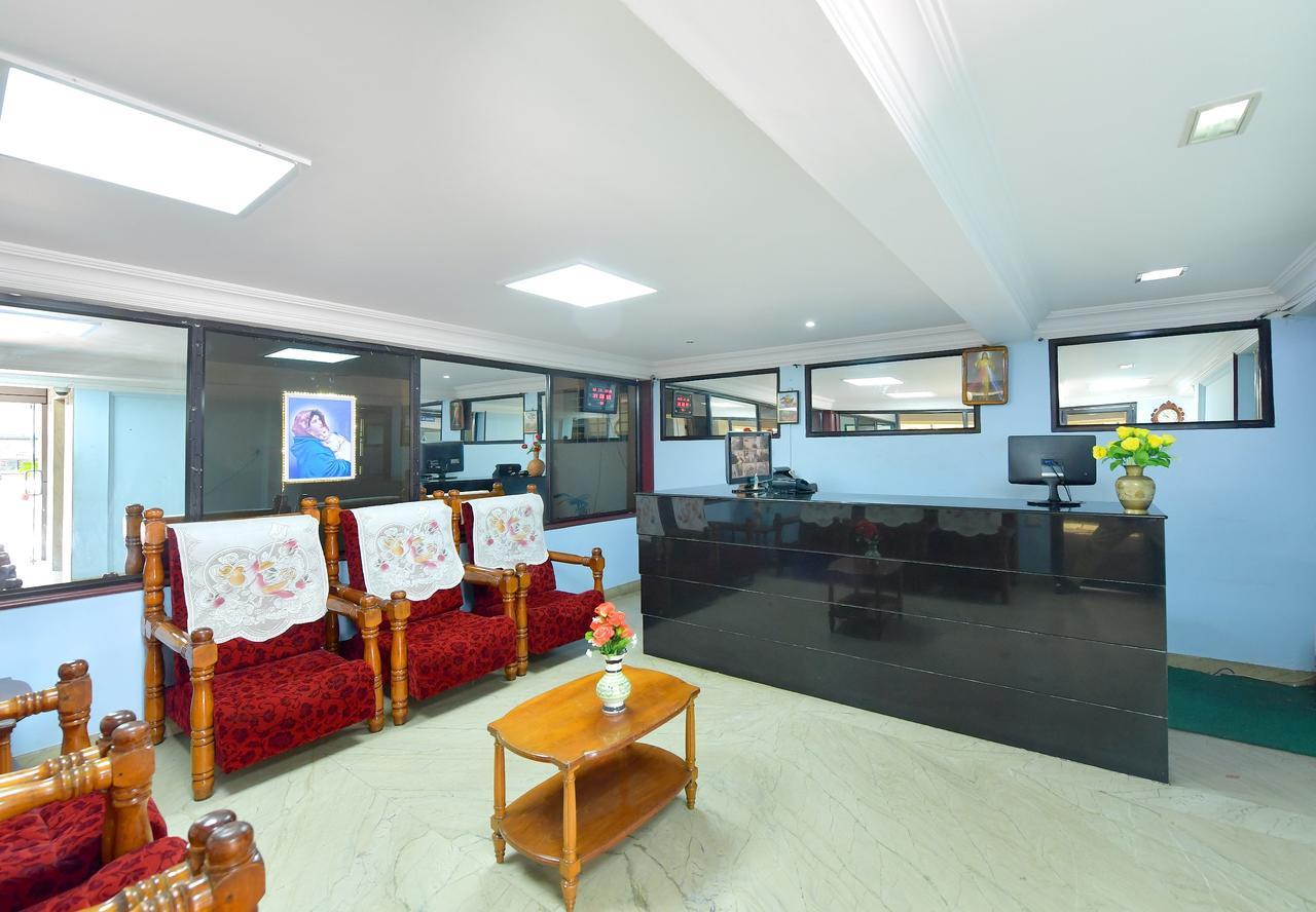 Hotel Elisa International Thiruvananthapuram Esterno foto