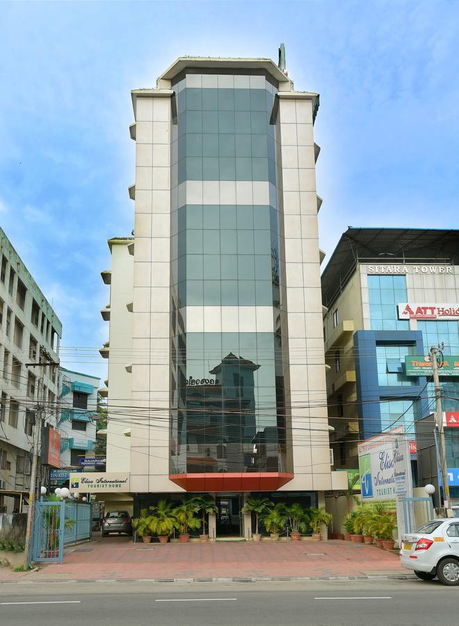 Hotel Elisa International Thiruvananthapuram Esterno foto